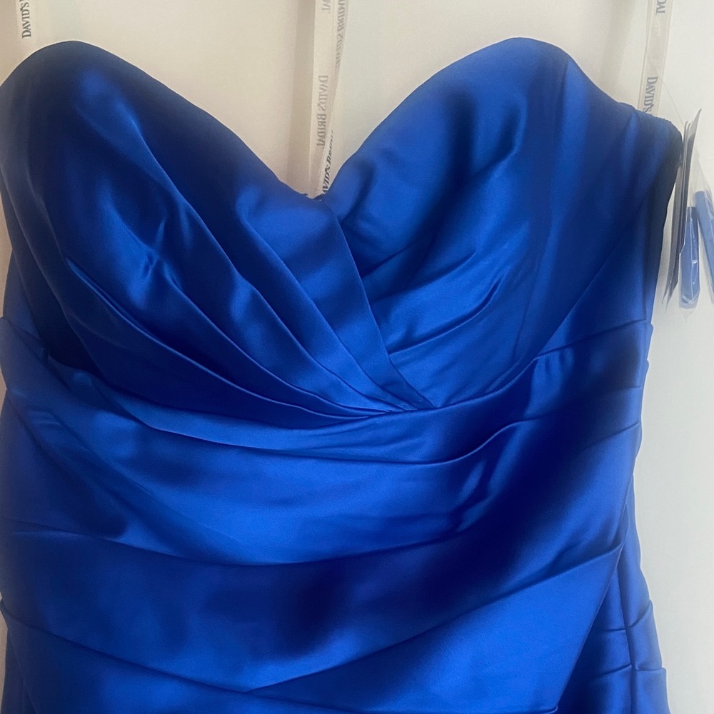 DAVID’s BRIDAL Short Blue Dress
Size 6 - Picture 7 of 10